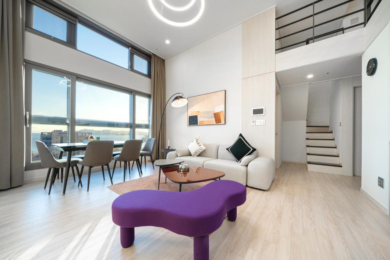 Ferienwohnung Le Collective Yeosu Exterior foto