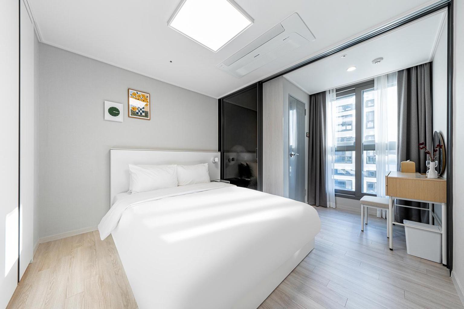 Ferienwohnung Le Collective Yeosu Exterior foto